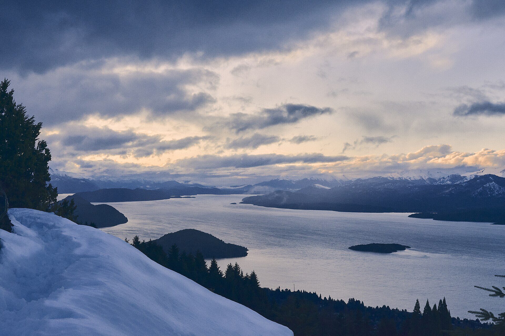 El Nahuel Huapi desde el Cerro Otto